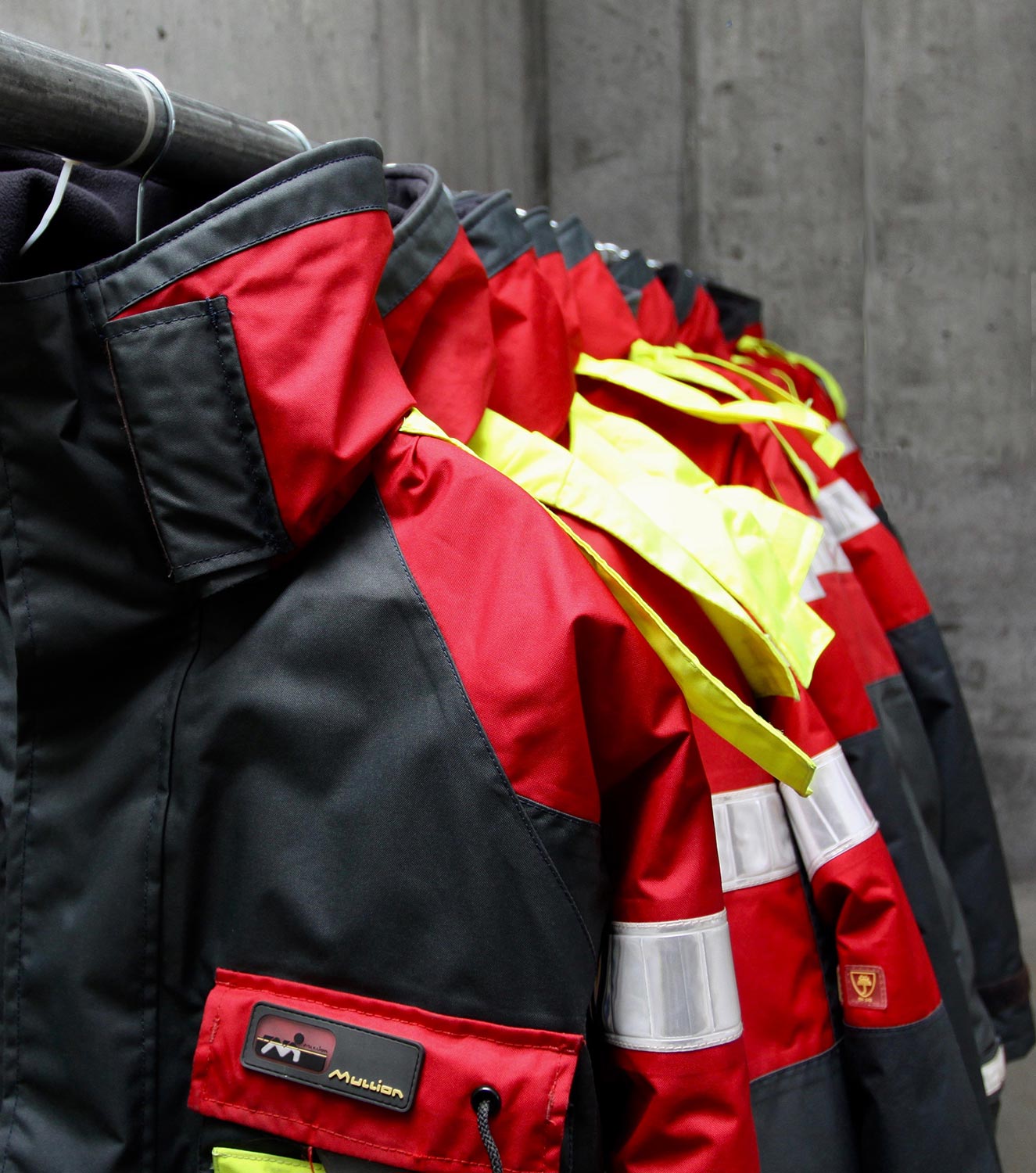Life jackets and floating jackets.