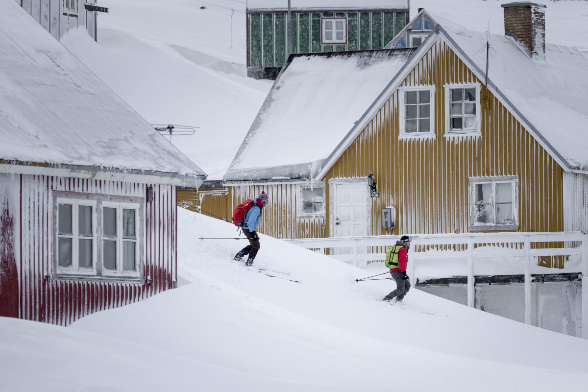 On the way to the shop... skiing.